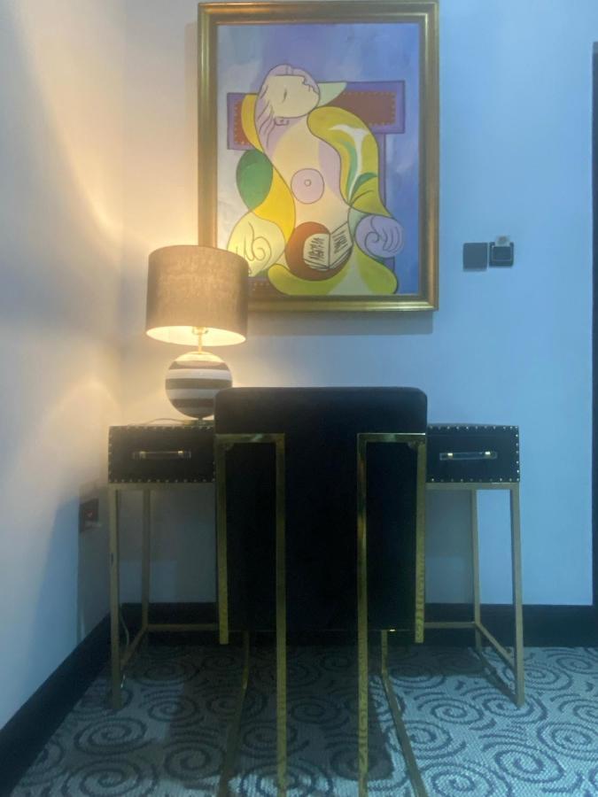 Muse Boutique Hotel Enugu Bagian luar foto